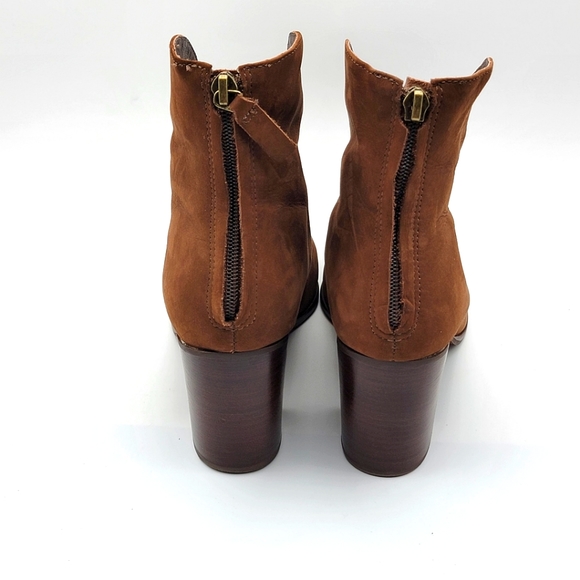 Chocolat Blu Bonita Brown Nubuck Booties Size 39 (9)  #1071 - Picture 4 of 9